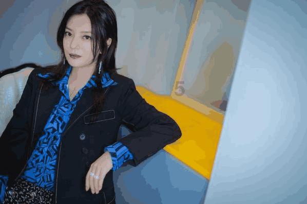 正确戴口罩步骤